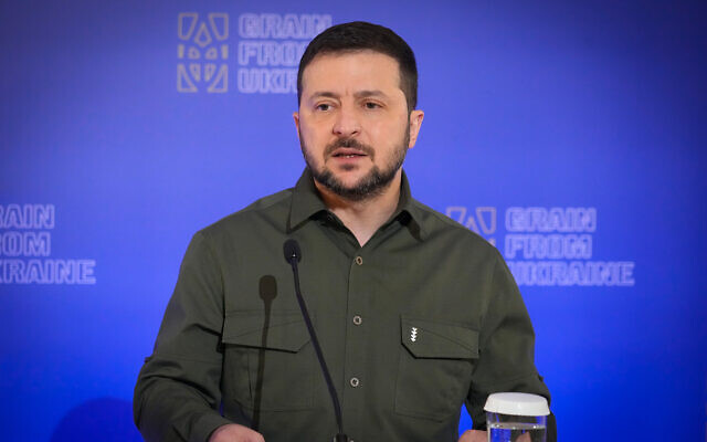 Ukrainian President Volodymyr Zelensky attend a news conference in Kyiv, Ukraine, November 26, 2022. (AP Photo/Efrem Lukatsky) Ukrainian President Volodymyr Zelensky attend a news conference in Kyiv, Ukraine, November 26, 2022. (AP Photo/Efrem Lukatsky)