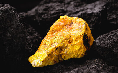 Illustrative: Uranium ore. (RHJ; iStock by Getty Images)