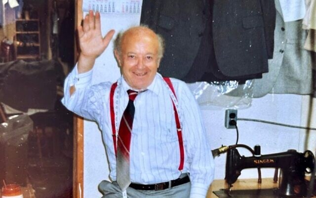 Steve Salen in an undated photo in his Manhattan atelier. (Family via JTA)