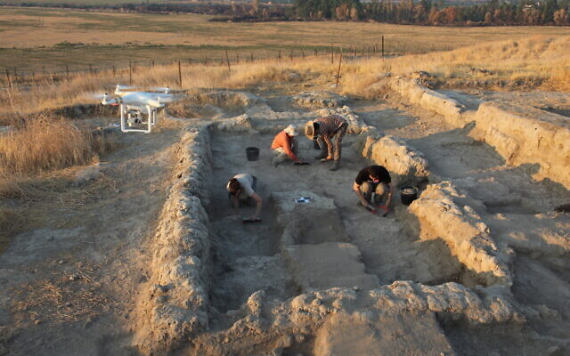 Archaeologists excavate a room at Tsaf where researchers discovered remains of 7,000-year-old cotton fibers. (Courtesy University of Haifa)