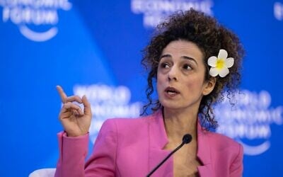 Iranian-American journalist and women's rights activist Masih Alinejad  during a session at the Congress centre during the World Economic Forum (WEF) annual meeting in Davos on January 19, 2023. (Fabrice COFFRINI / AFP)