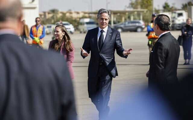 US Secretary of State Antony Blinken arrives at the airport in Cairo on January 30, 2023. (Khaled DESOUKI / AFP) US Secretary of State Antony Blinken arrives at the airport in Cairo on January 30, 2023. (Khaled DESOUKI / AFP)
