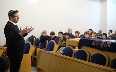 Rabbi Yoni Rosensweig speaks at the Neve Habaron synagogue in the northern town of Zichron Yaakov on January 22, 2023. (Judah Ari Gross/Times of Israel) Rabbi Yoni Rosensweig speaks at the Neve Habaron synagogue in the northern town of Zichron Yaakov on January 22, 2023. (Judah Ari Gross/Times of Israel)