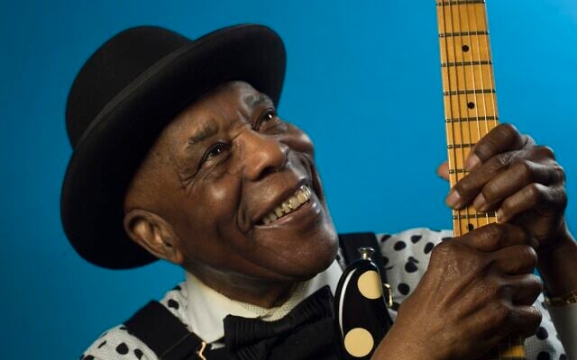 Guitar virtuoso Buddy Guy will play two shows in Israel in July 2023 as part as a farewell tour (Courtesy Paul Natkin) Guitar virtuoso Buddy Guy will play two shows in Israel in July 2023 as part as a farewell tour (Courtesy Paul Natkin)