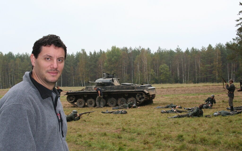 Brendon Rennert on the set of 'Defiance.' (Courtesy)