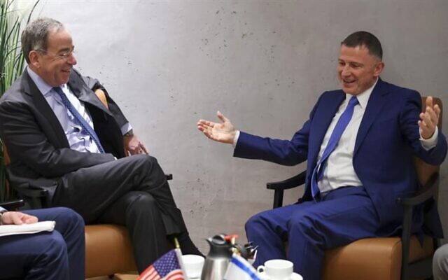 Foreign Affairs and Defense Committee chairman Yuli Edelstein, right, meets with US Ambassador to Israel Tom Nides at the Knesset on January 11, 2022. (Knesset Spokesperson's Office) Foreign Affairs and Defense Committee chairman Yuli Edelstein, right, meets with US Ambassador to Israel Tom Nides at the Knesset on January 11, 2022. (Knesset Spokesperson's Office)