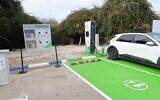 Zooz Power's booster for electric vehicles can fully recharge batteries within 15 minutes. (Courtesy)