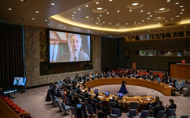 British musician Roger Waters is displayed on a screen during an address to a UN Security Council meeting on Ukraine, at UN headquarters in New York on February 8, 2023. (Ed JONES / AFP) British musician Roger Waters is displayed on a screen during an address to a UN Security Council meeting on Ukraine, at UN headquarters in New York on February 8, 2023. (Ed JONES / AFP)