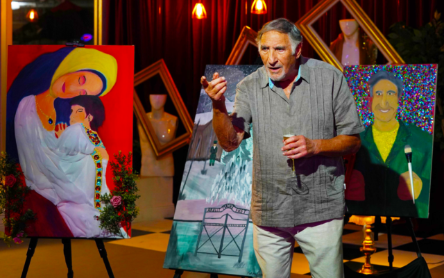 Judd Hirsch plays a Holocaust survivor in 'iMordecai.' (FeMor Productions via JTA)