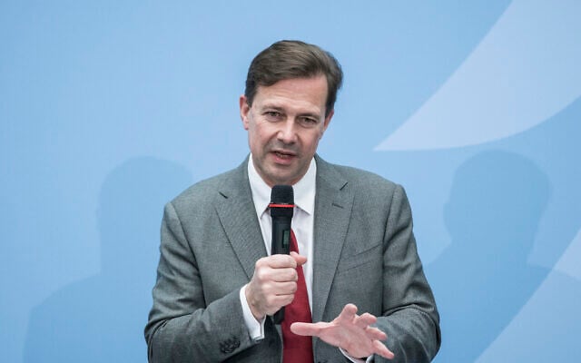 Steffen Seibert, German Ambassador to Israel and former spokesman for the German government, speaks during a handover ceremony in Berlin. December 9, 2021. (AP Photo/Steffi Loos) Steffen Seibert, German Ambassador to Israel and former spokesman for the German government, speaks during a handover ceremony in Berlin. December 9, 2021. (AP Photo/Steffi Loos)