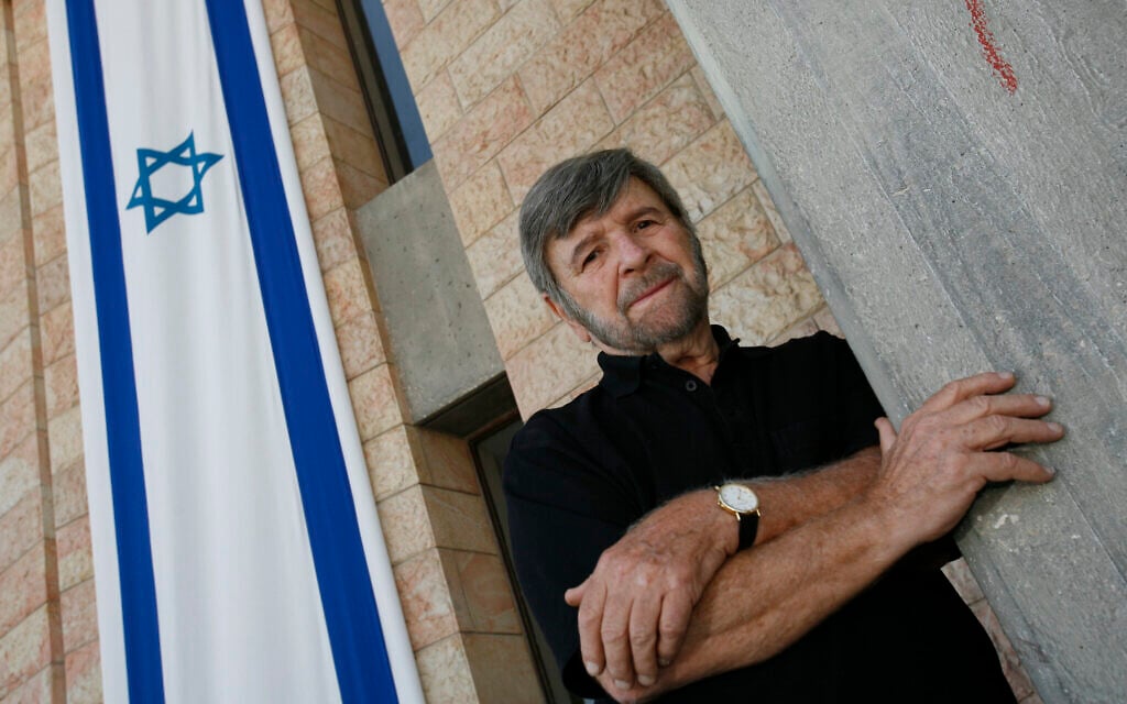 Shevah Weiss, September 18, 2007. (Nati Shohat/Flash90, File)