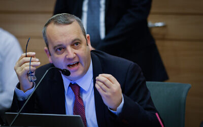 Labor MK Gilad Kariv at a Constitution Committee meeting in the Knesset in Jerusalem, on January 29, 2023. (Olivier Fitoussi/Flash90)