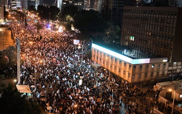 Protesters rally against Prime Minister Benjamin Netanyahu's new government in the coastal city of Tel Aviv on February 4, 2023. (Gili Yaari/Flash90) Protesters rally against Prime Minister Benjamin Netanyahu's new government in the coastal city of Tel Aviv on February 4, 2023. (Gili Yaari/Flash90)