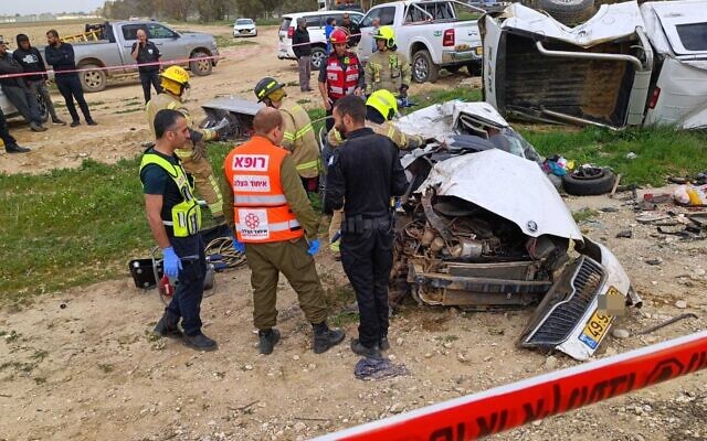 The scene of a deadly car crash at Urim Junction in southern Israel, February 20, 2023. (United Hatzalah) The scene of a deadly car crash at Urim Junction in southern Israel, February 20, 2023. (United Hatzalah)