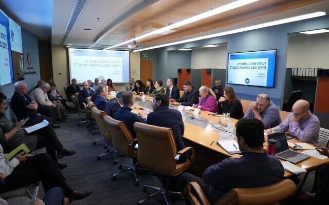 Israeli officials meet at the Foreign Ministry in Jerusalem ahead of sending aid missions to Turkey on February 6, 2023 (Foreign Ministry) Israeli officials meet at the Foreign Ministry in Jerusalem ahead of sending aid missions to Turkey on February 6, 2023 (Foreign Ministry)