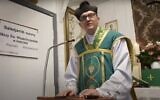Screen capture from video of Polish priest Father Michał Woźnicki, 2021. (YouTube. Used in accordance with Clause 27a of the Copyright Law)