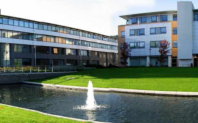 University of Warwick. (Wikimedia Commons/Mike1024, public domain) University of Warwick. (Wikimedia Commons/Mike1024, public domain)