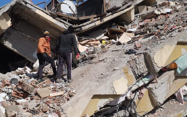 Rescue efforts in Marash, Turkey, on February 8, 2023, in the aftermath of a devastating earthquake. (Judah Ari Gross/Times of Israel) Rescue efforts in Marash, Turkey, on February 8, 2023, in the aftermath of a devastating earthquake. (Judah Ari Gross/Times of Israel)