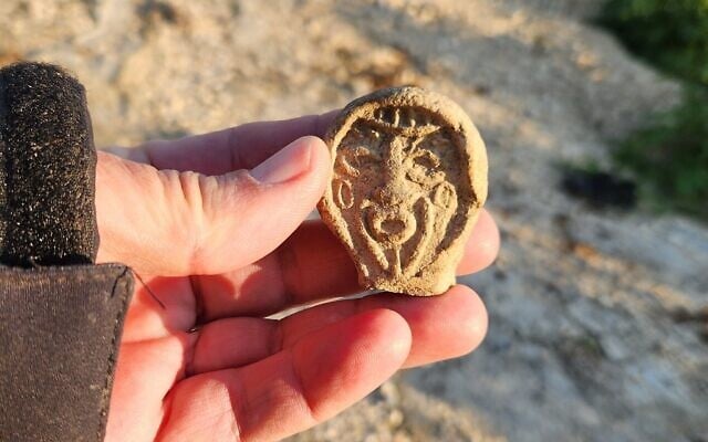 A clay figure, the decorative end of a candle holder dated to the 6th-7th century, discovered south of the central city of Modiin by the Lavi family, February 18, 2023. (Courtesy of the Lavi family) A clay figure, the decorative end of a candle holder dated to the 6th-7th century, discovered south of the central city of Modiin by the Lavi family, February 18, 2023. (Courtesy of the Lavi family)