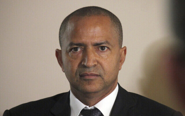 Congolese politician leader Moise Katumbi, speaks during a press conference held at his lawyer's office in Paris, France, June 16, 2017. (AP Photo/Ariane Grosset) Congolese politician leader Moise Katumbi, speaks during a press conference held at his lawyer's office in Paris, France, June 16, 2017. (AP Photo/Ariane Grosset)