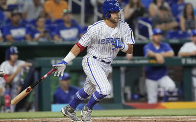 Israel's Noah Mendlinger hits during the second inning of a World Baseball Classic game, March 12, 2023, in Miami, Florida. (AP/ Marta Lavandier)