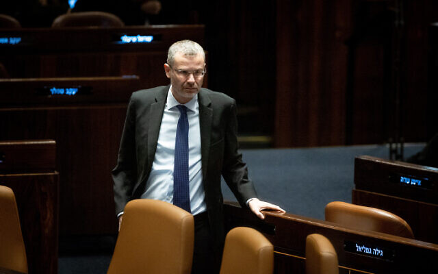Justice Minister Yariv Levin seen during a debate and a vote in the Knesset plenum, March 22, 2023. (Yonatan Sindel/Flash9) Justice Minister Yariv Levin seen during a debate and a vote in the Knesset plenum, March 22, 2023. (Yonatan Sindel/Flash9)