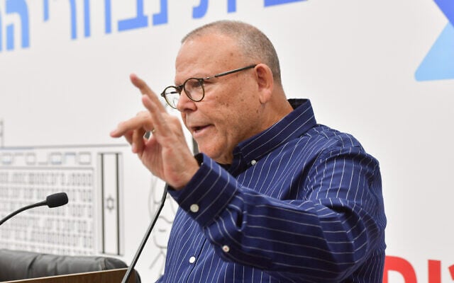 Histadrut chief Arnon Bar-David declares a general strike in protest of the judicial overhaul, at a press conference in Tel Aviv on March 27, 2023. (Avshalom Sassoni/Flash90) Histadrut chief Arnon Bar-David declares a general strike in protest of the judicial overhaul, at a press conference in Tel Aviv on March 27, 2023. (Avshalom Sassoni/Flash90)