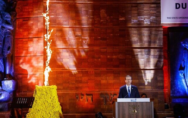 President Isaac Herzog speaks at the main Holocaust memorial day ceremony held at the Yad Vashem Holocaust museum in Jerusalem, April 17, 2023. (Erik Marmor/Flash90)