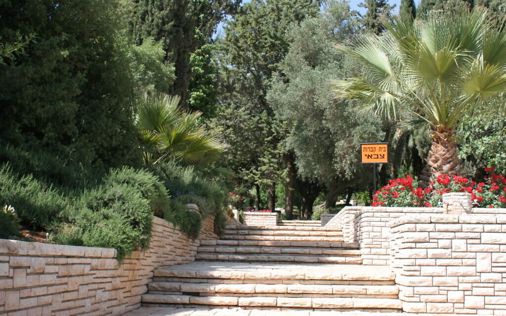 Kiryat Anavim’s military cemetery features a stunning monument to Palmach soldiers who fell near Jerusalem in 1948. (Shmuel Bar-Am)