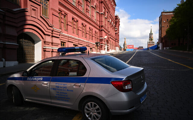 A police car is seen parked on the edge of Red Square in central Moscow on May 3, 2023. (NATALIA KOLESNIKOVA/AFP) A police car is seen parked on the edge of Red Square in central Moscow on May 3, 2023. (NATALIA KOLESNIKOVA/AFP)