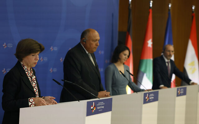 (L-R) France's Foreign Minister Catherine Colonna, Egypt's Foreign Minister Sameh Shoukry, German Foreign Minister Annalena Baerbock and Jordan's Foreign Minister Ayman Safadi give a joint press conference to comment on their Ministerial Meeting on the Middle East Peace Process, on May 11, 2023 at the Foreign Office in Berlin. (Photo by Odd ANDERSEN / AFP) (L-R) France's Foreign Minister Catherine Colonna, Egypt's Foreign Minister Sameh Shoukry, German Foreign Minister Annalena Baerbock and Jordan's Foreign Minister Ayman Safadi give a joint press conference to comment on their Ministerial Meeting on the Middle East Peace Process, on May 11, 2023 at the Foreign Office in Berlin. (Photo by Odd ANDERSEN / AFP)