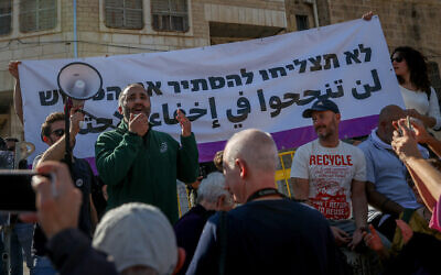 Members of the Breaking the Silence organization during a tour in the West Bank city of Hebron, November 2, 2022. (Flash90)