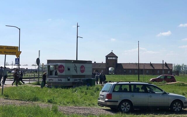 An ice cream stand sits outside of the former Auschwitz camp in Oswiecim, Poland. (Dagmar Kopijasz of the Foundation of Memory Sites Near Auschwitz-Birkenau)