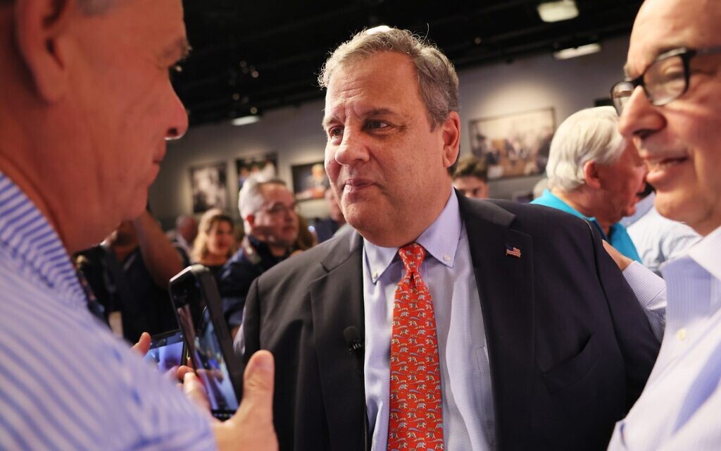 Former New Jersey Gov. Chris Christie talks to supporters at a town-hall-style event at the New Hampshire Institute of Politics at Saint Anselm College, in Manchester, New Hampshire, June 6, 2023. (Michael M. Santiago/Getty Images) Former New Jersey Gov. Chris Christie talks to supporters at a town-hall-style event at the New Hampshire Institute of Politics at Saint Anselm College, in Manchester, New Hampshire, June 6, 2023. (Michael M. Santiago/Getty Images)