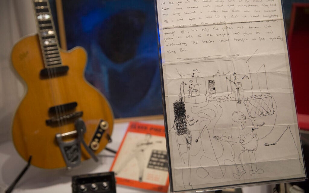 A letter from one of Pink Floyd's original members Syd Barrett to his girlfriend Jenny Spires, is photographed on display at the V&A museum in London, May 9, 2017, from 'The Pink Floyd Exhibition: Their Mortal Remains.' (Photo by Joel Ryan/Invision/AP)