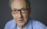 Robert Gottlieb, an eclectic literary editor whose career was launched with Joseph Heller’s 'Catch-22' and continued for decades with such Pulitzer Prize-winning classics as Toni Morrison's 'Beloved' and Robert Caro's 'The Power Broker.' (Michael Lionstar/Knopf via AP)