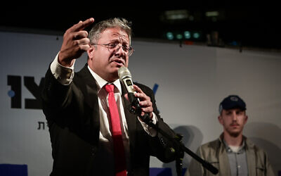 National Security Minister Itamar Ben Gvir speaks during a rally in support of the government's planned judicial overhaul, in Tel Aviv on June 1, 2023. (Avshalom Sassoni/Flash90)