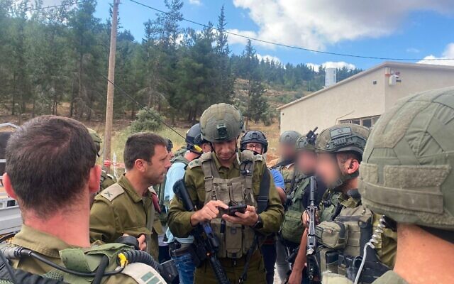 IDF commanders organize a search for a gunman after a deadly shooting attack near the West Bank settlement of Eli on June 20, 2023. (IDF) IDF commanders organize a search for a gunman after a deadly shooting attack near the West Bank settlement of Eli on June 20, 2023. (IDF)
