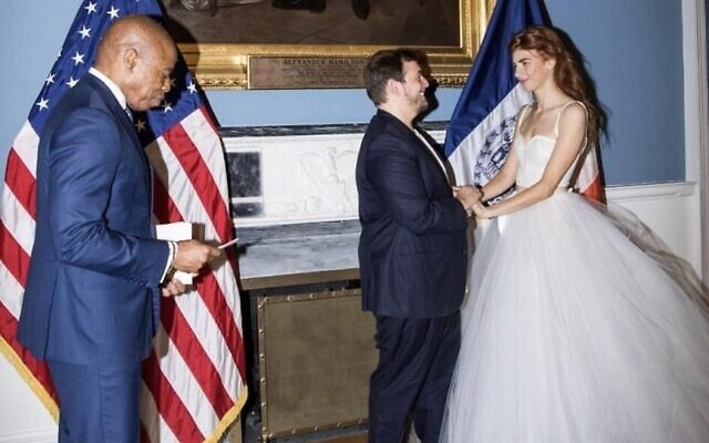 New York City Mayor Eric Adams marries Asaf Zamir and Maya Wertheimer the New York Public Library on June 11, 2023. (Maya Wertheimer/Instagram) New York City Mayor Eric Adams marries Asaf Zamir and Maya Wertheimer the New York Public Library on June 11, 2023. (Maya Wertheimer/Instagram)