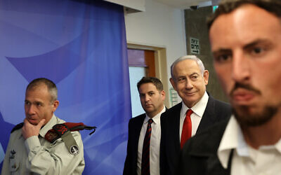 Prime Minister Benjamin Netanyahu arrives at his office to chair the weekly cabinet meeting in Jerusalem, on July 9, 2023. (GIL COHEN-MAGEN / POOL / AFP)