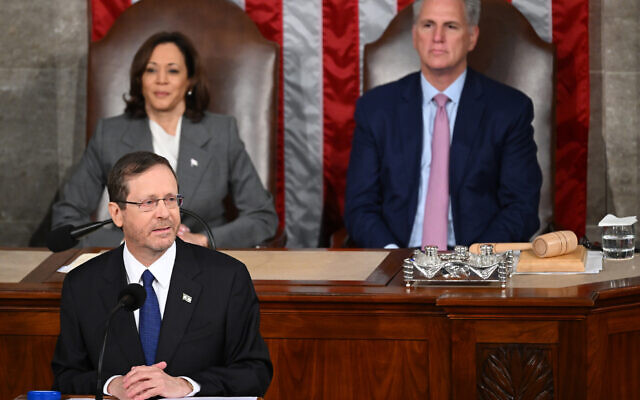 US Vice President Kamala Harris (L) and US House Speaker Kevin McCarthy (R-CA) look on as President Isaac Herzog addresses a Joint Session of Congress at the US Capitol in Washington, July 19, 2023. (Saul Loeb/AFP) US Vice President Kamala Harris (L) and US House Speaker Kevin McCarthy (R-CA) look on as President Isaac Herzog addresses a Joint Session of Congress at the US Capitol in Washington, July 19, 2023. (Saul Loeb/AFP)