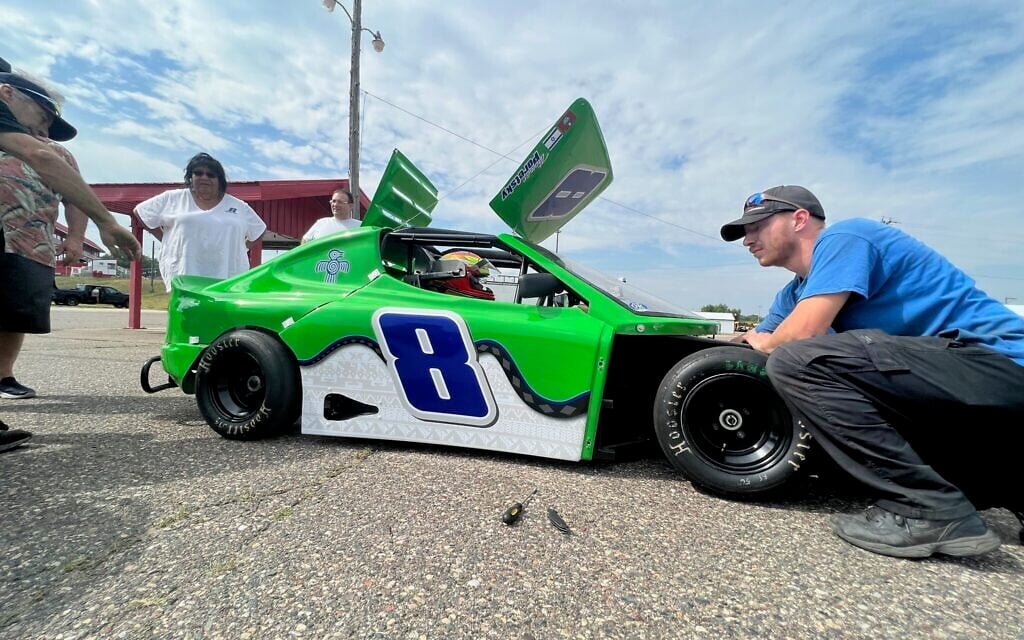 Thomas Poretsky in his Bandolero . (Lonny Goldsmith/TC Jewfolk via JTA)