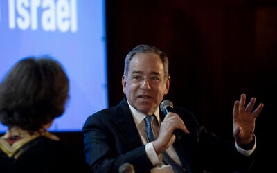 US Ambassador to Israel Thomas R. Nides, right, speaks at the annual National Leadership Mission of the Conference of Presidents of Major American Jewish Organizations, in Jerusalem, February 19, 2023. (AP/Maya Alleruzzo/File)