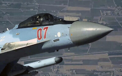 In this image from video released by the US Air Force, a Russian fighter jet flies close to a US drone over Syria, July 23, 2023. (US Air Force via AP)