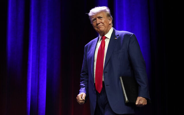 Republican US presidential hopeful former president Donald Trump speaks at the Republican Party of Iowa's 2023 Lincoln Dinner in Des Moines, Iowa, July 28, 2023. (AP Photo/Charlie Neibergall) Republican US presidential hopeful former president Donald Trump speaks at the Republican Party of Iowa's 2023 Lincoln Dinner in Des Moines, Iowa, July 28, 2023. (AP Photo/Charlie Neibergall)