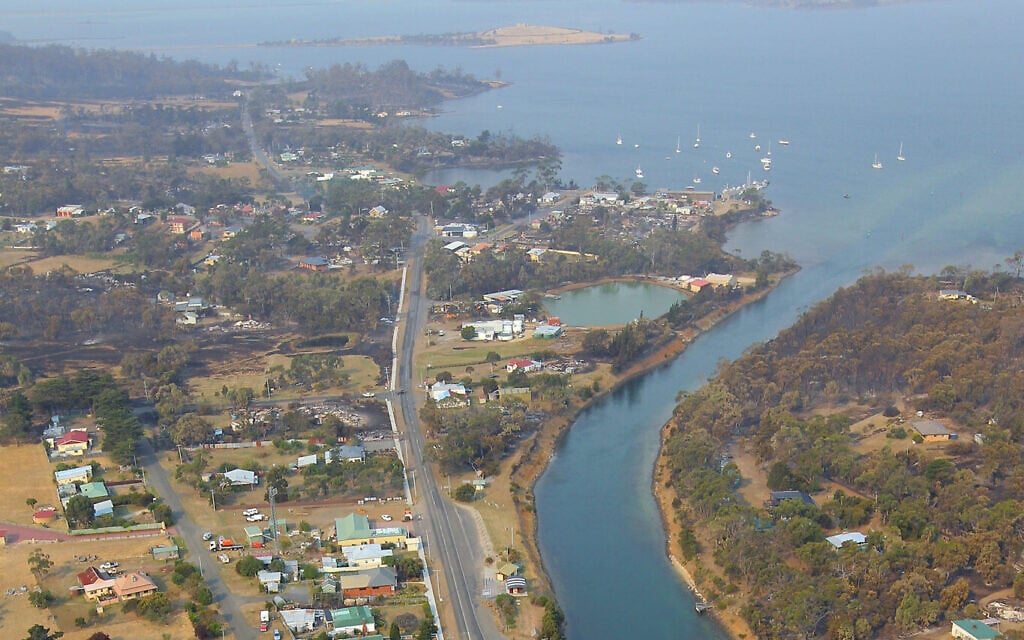 An aerial photo of Dunalley, a small town east of the Tasmanian capital of Hobart, Australia, January 5, 2013. (AP Photo/Chris Kidd, Pool)