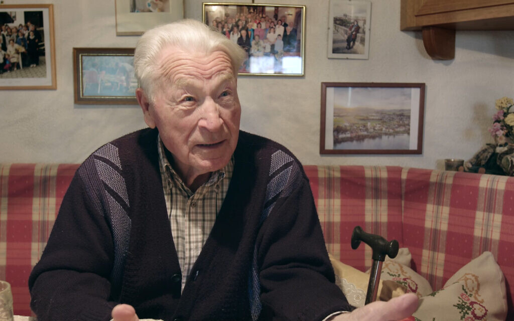 Fritz Wiehaim shares memories of returning to Hofamt Priel from captivity in German-occupied Belgium for the film 'Endphase.' (Courtesy Sixpack Film)