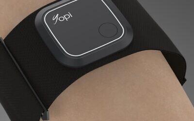 Yopi's AI-based wearable monitoring device tracks oxygen consumption.(Courtesy)