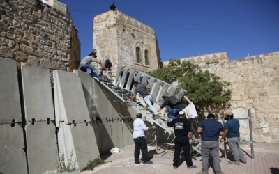 A group of Jewish settlers moving into the newly acquired Freedom House in the Old City of Hebron, July 28, 2022. (Twitter. used in accordance with Clause 27a of the Copyright Law)