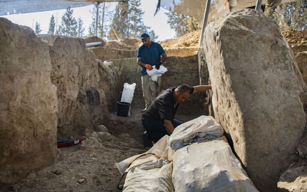 Archaeologists excavate the oldest gate discovered in Israel at Tel Erani near Kiryat Gat in 2023. (Yoli Schwartz/IAA)